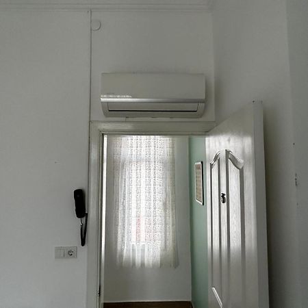 Maydanoz Otel Foça Bagian luar foto