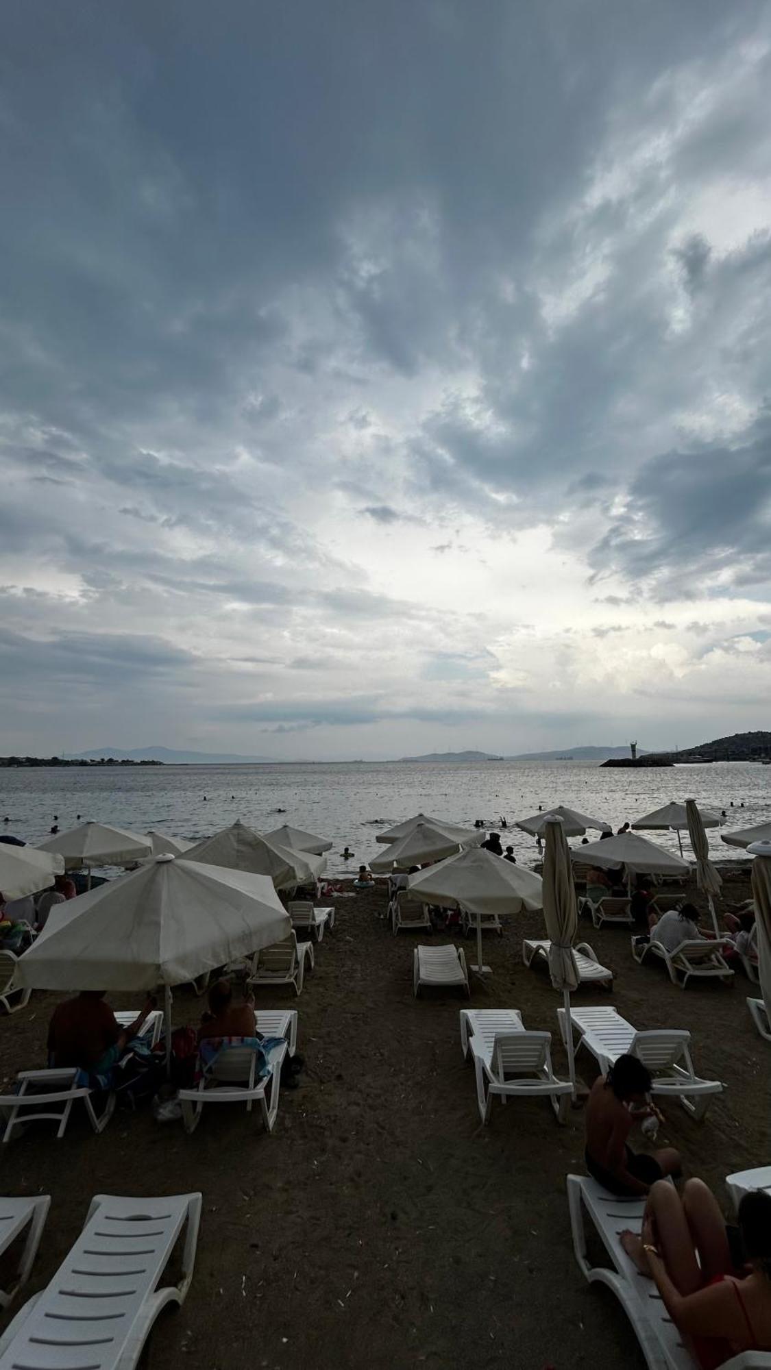 Maydanoz Otel Foça Bagian luar foto
